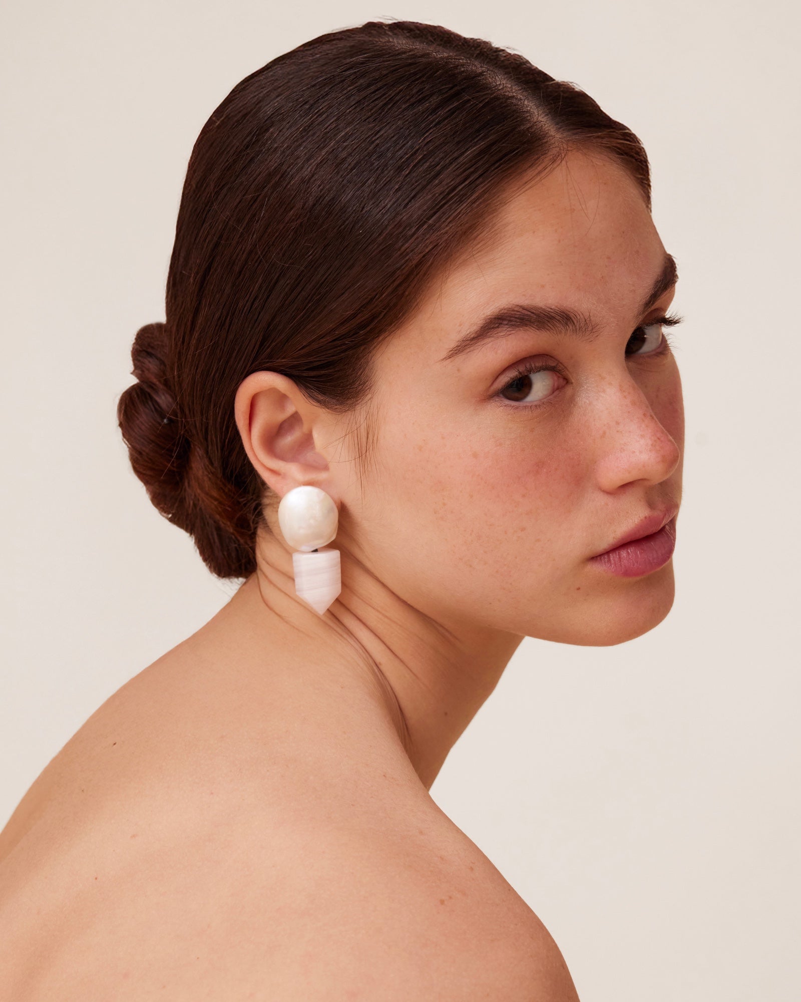 MIA EARRINGS